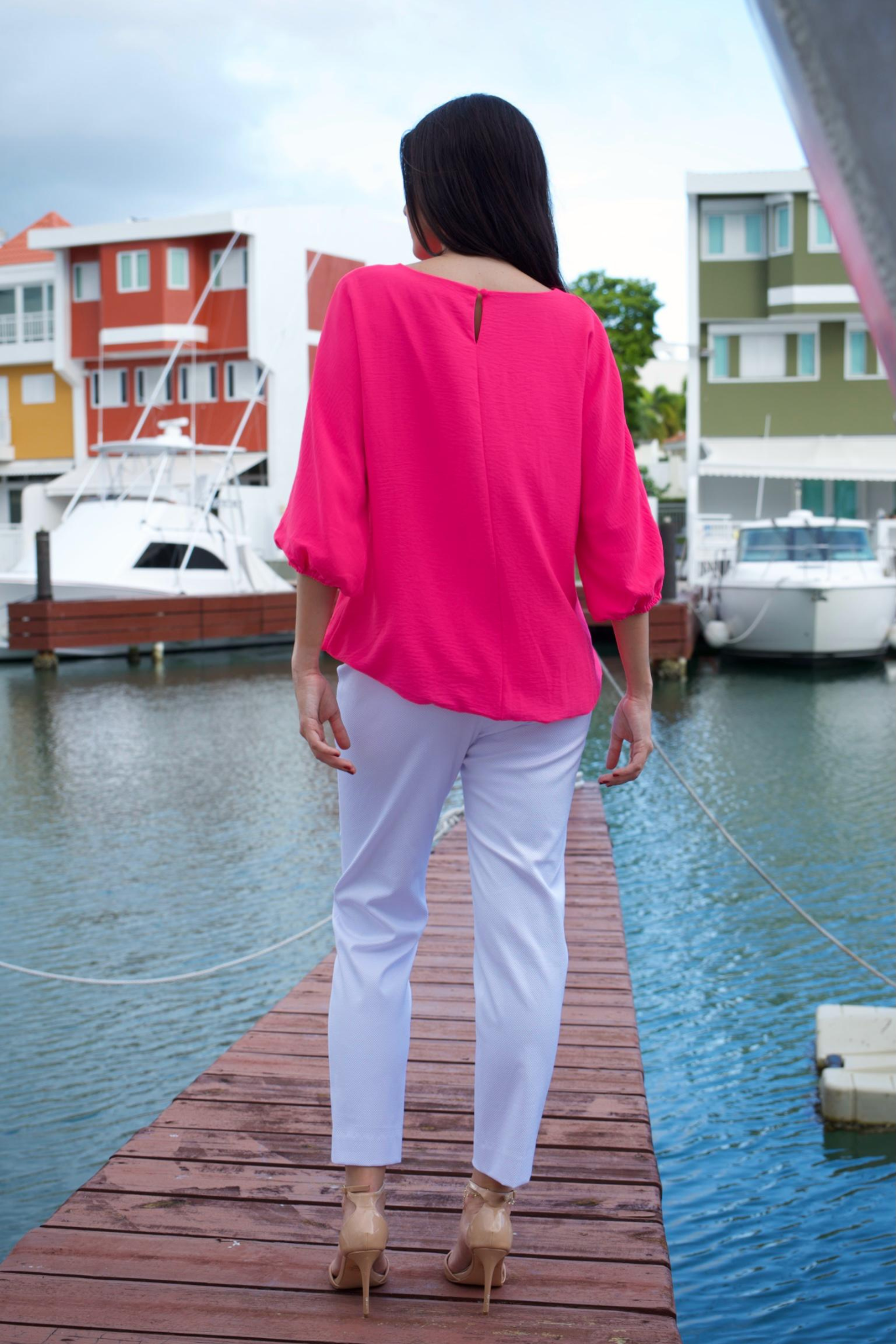 3/4  SLEEVE ROUND NECK HOT PINK TOP