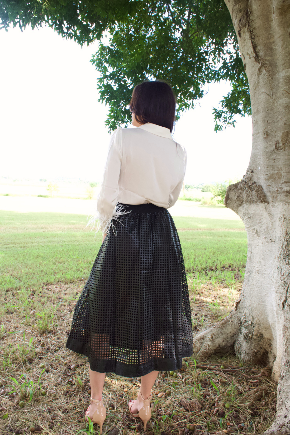 WOMEN  PERFORATED PLEATHER BLACK MIDI SKIRT