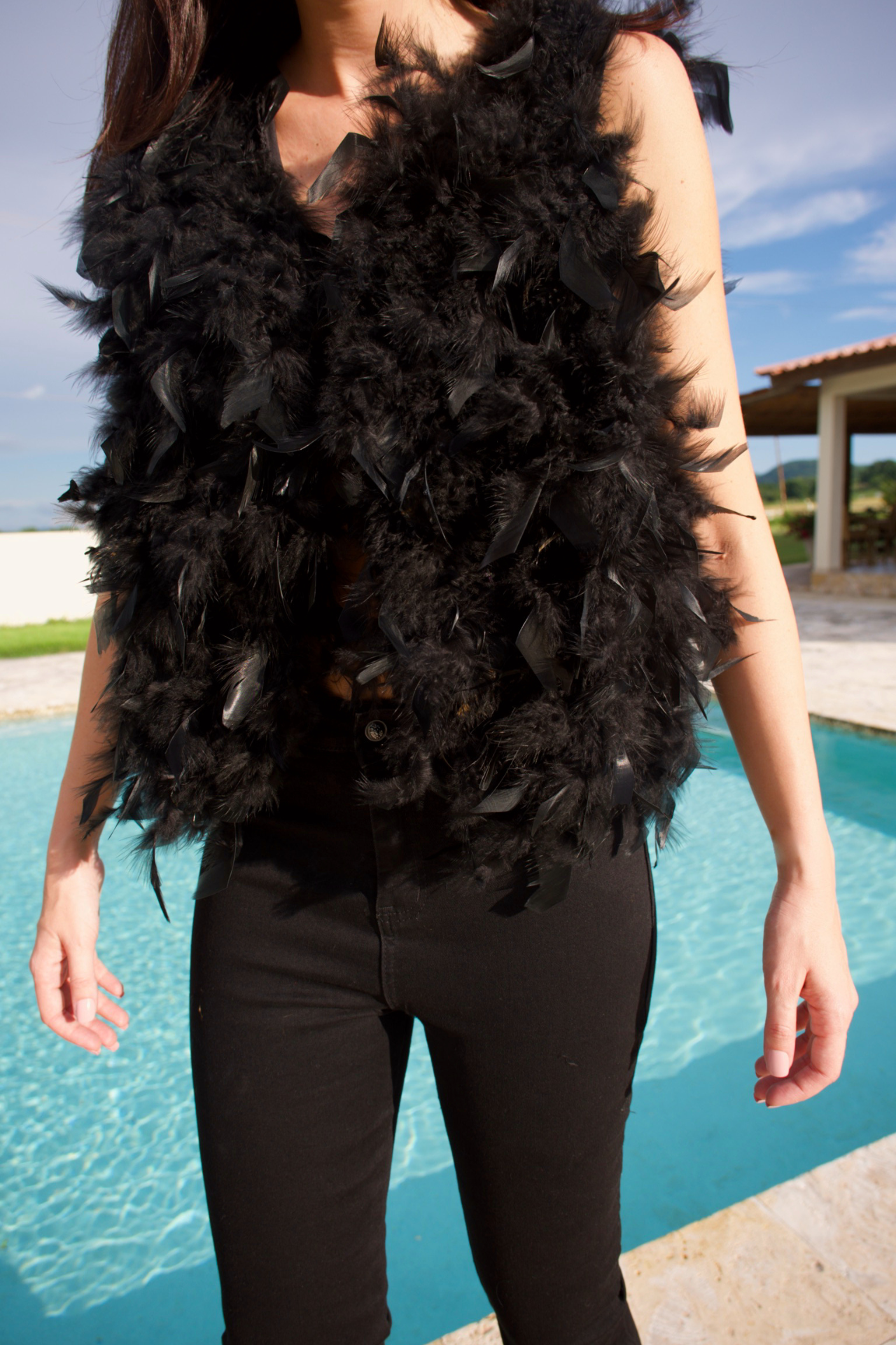 FEATHER VEST AND BLACK DENIM WITH FEATHERS  SET