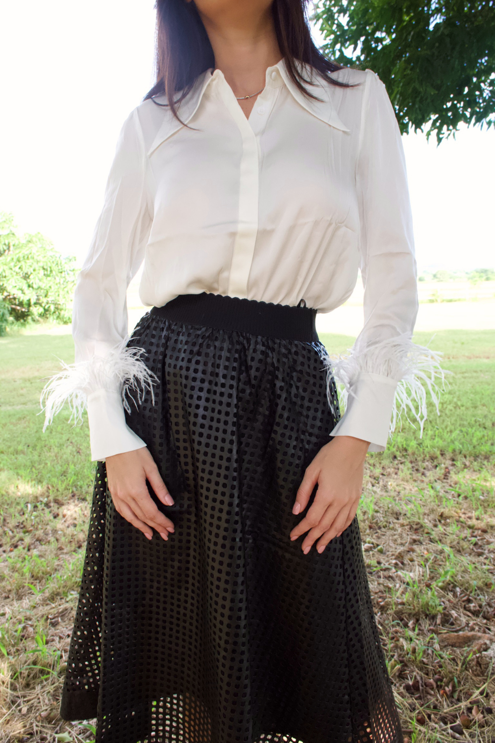 WOMEN WHITE SILK LONG SLEEVE WITH FEATHERS